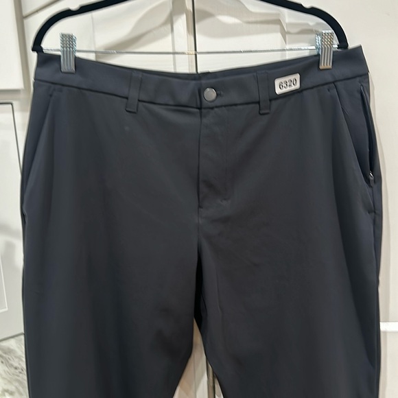 (6320) LULULEMON Commission Pant Slim 30"L *Warpstreme Sz 36W in NAVY *SOME WEAR - Picture 6 of 10